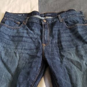 T H Dark Men’s Blue Jeans